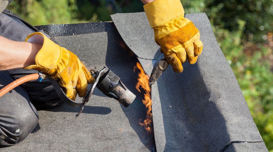 Expert Emergency Roof Repairs services in Lodgepole, NE